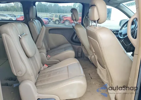 2012 Chrysler Town & Country Touring z USA, uszkodzony, nr VIN 2C4RC1BG7CR220891